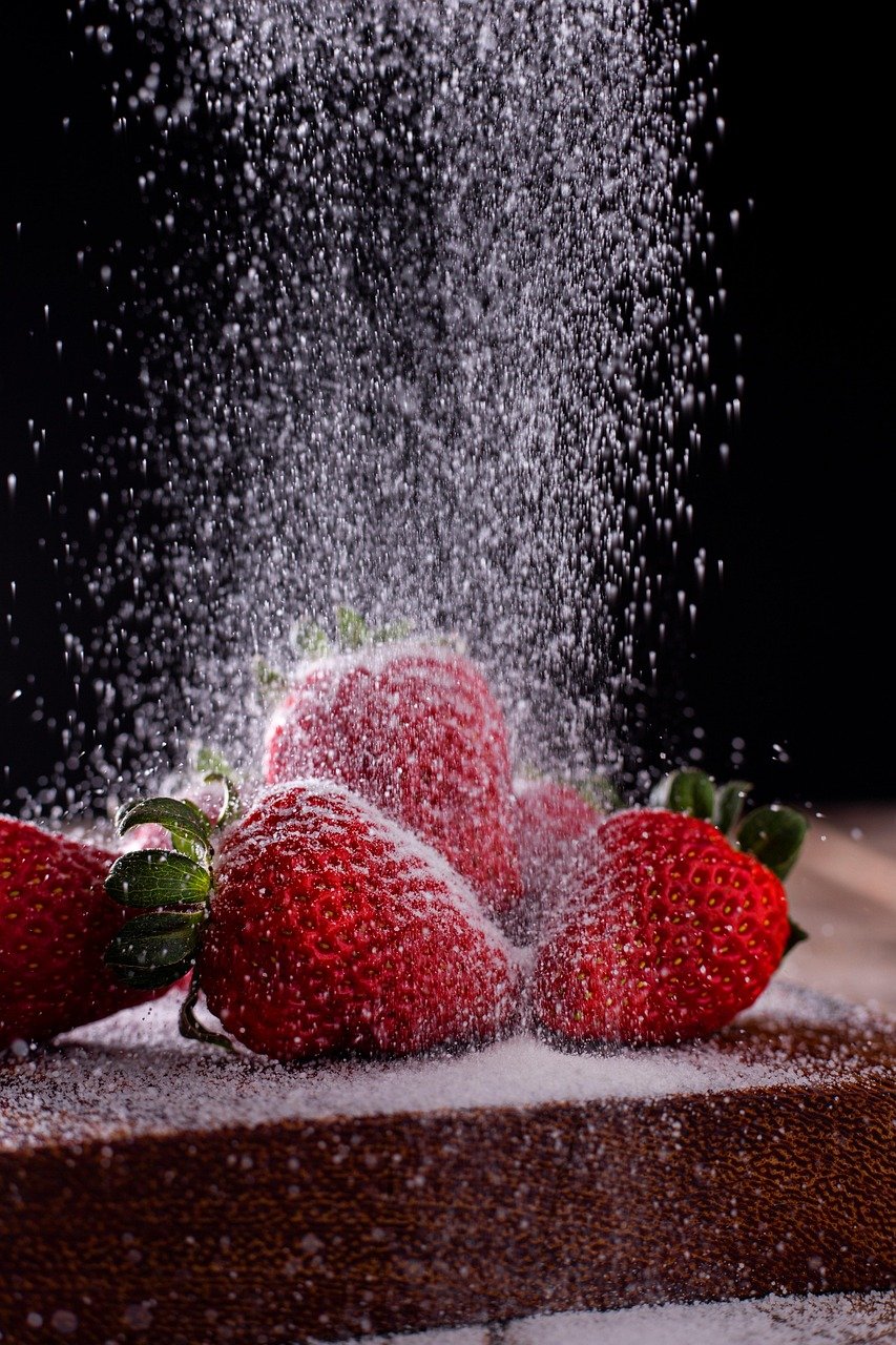social-feed-img-03 strawberries, culinary, food, sugar, dessert, fruit, tasty, delicious, sweet, closeup